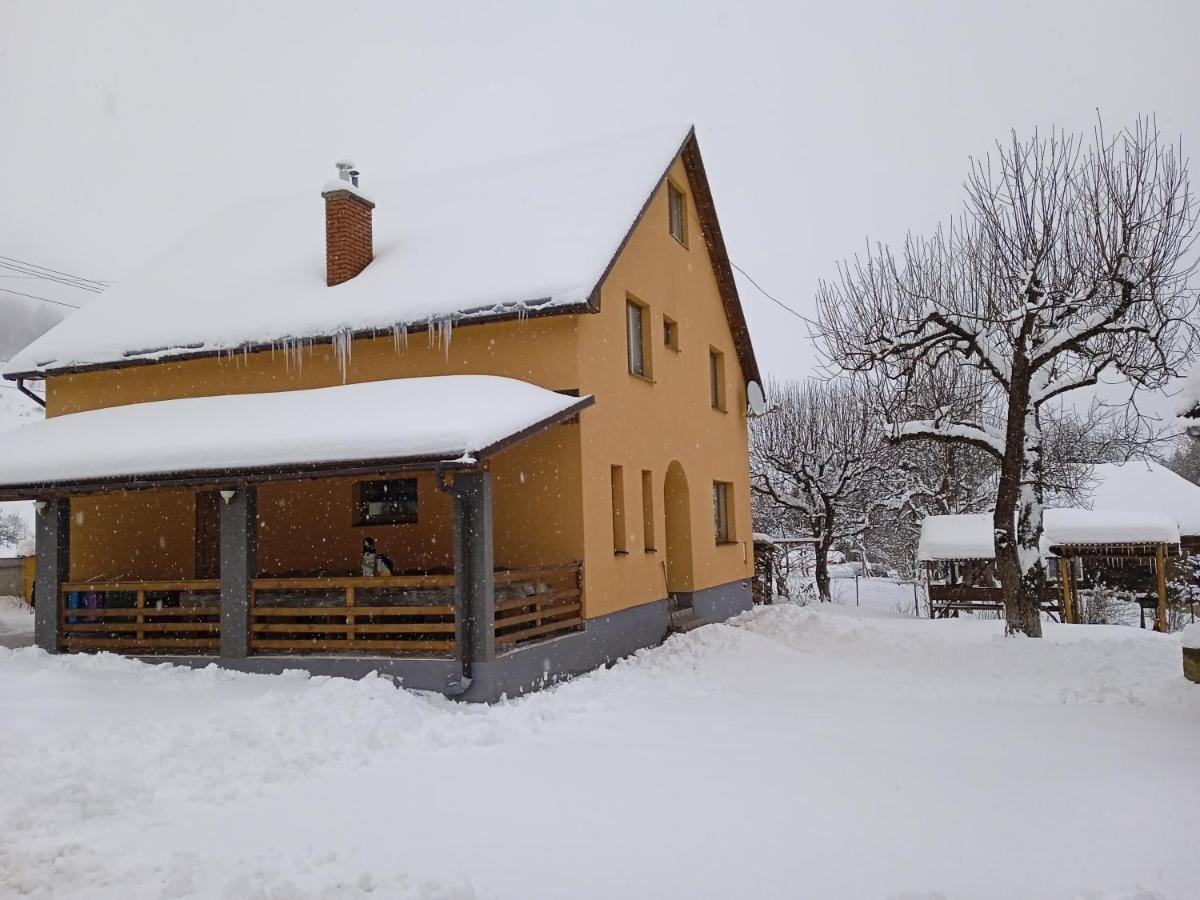 у дядька Country house *